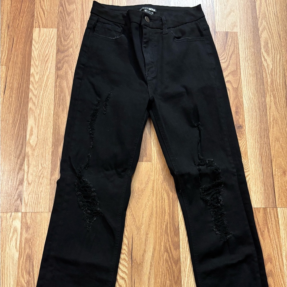 Fashion Nova Black Distressed Skinny Jeans